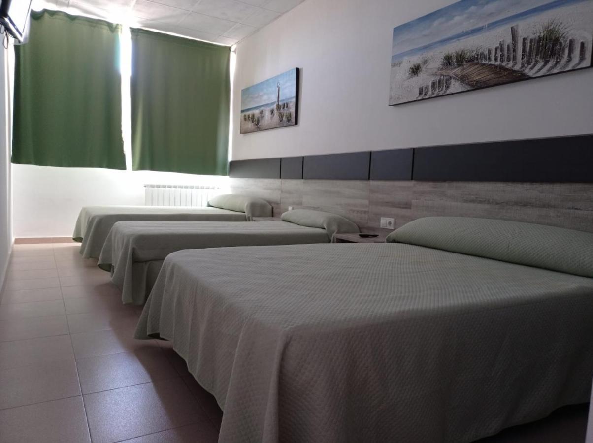 Hostal Brin Monreal del Campo Exteriér fotografie